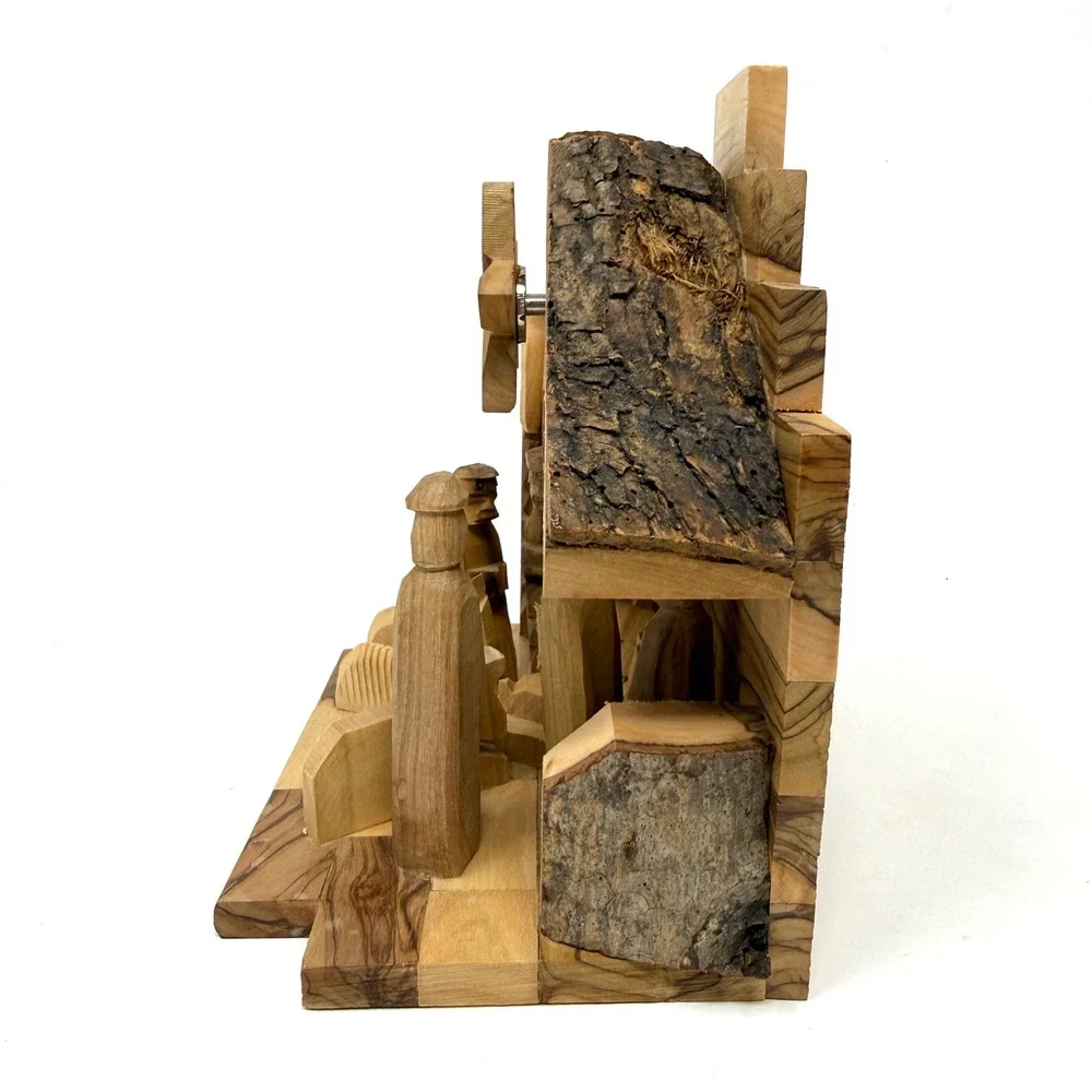 Hand Carved Olive Wood Nativity Scene Stable Creche Music Box Christmas Decor‎